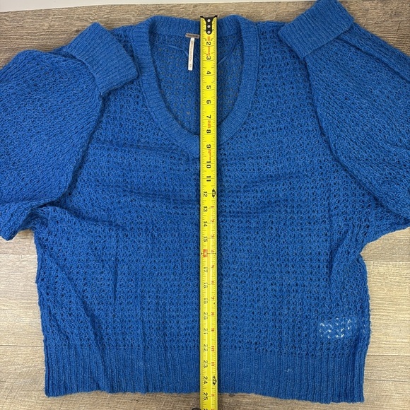 Free People LULU Oversize V-Neck Sweater -Parrot Blue XS - Picture 8 of 8
